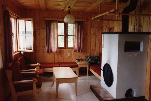 Cottage No. 7, living room